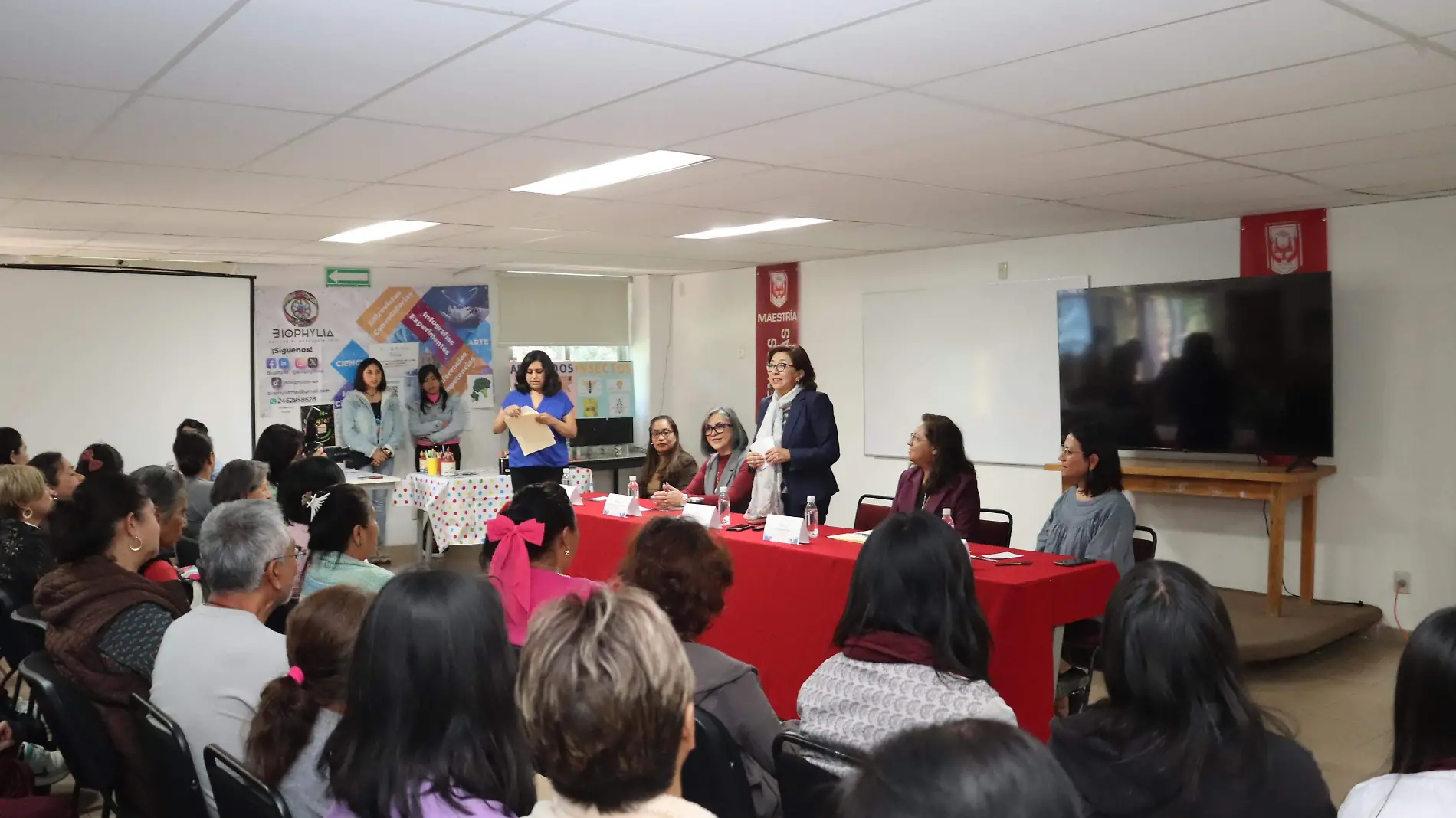 MUJERES CON-CIENCIA 2